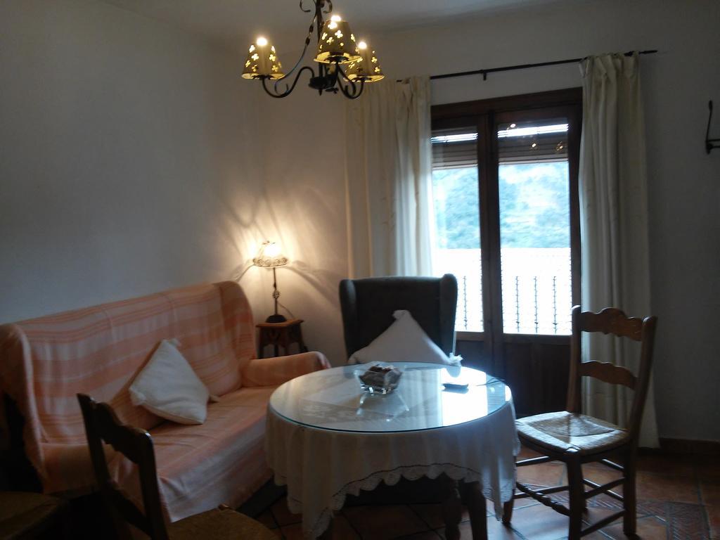Apartamentos Rurales Jardines Del Visir Genalguacil Extérieur photo